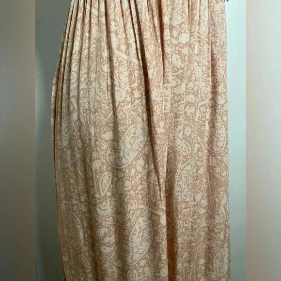 NWOT Urban Outfitters Smocked Off The Shoulder Midi Dress Pink Women’s Medium - Picture 4 of 16